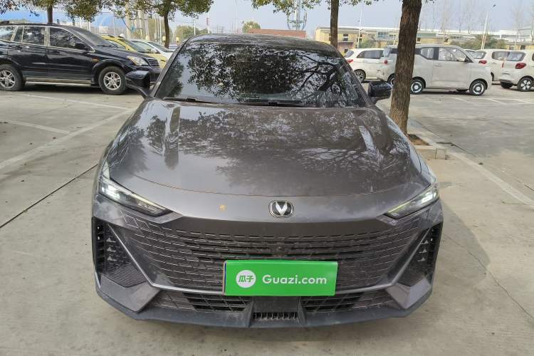 Used Changan UNI-V 2022 1.5T Excellence Model
