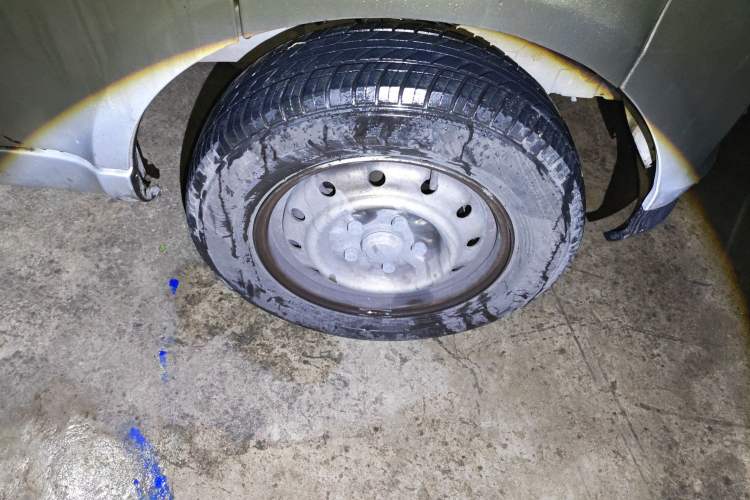 Used Wuling EV50 2020 All-Electric Van Logistics Vehicle with Ningde-Heated Battery
