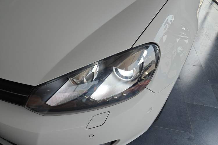 Used Volkswagen Golf 2012 1.4TSI Luxury Convertible Edition