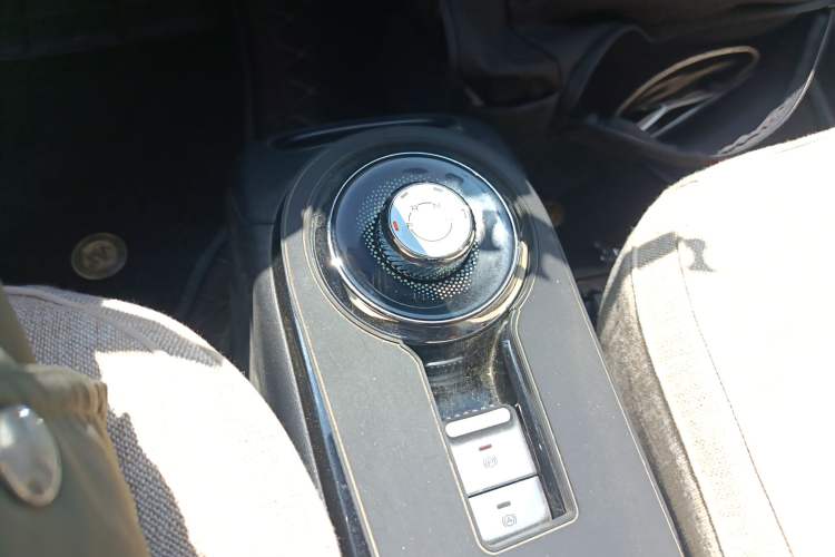 Used Wuling Bingo 2024 333 km Enjoyment Version Gear Lever