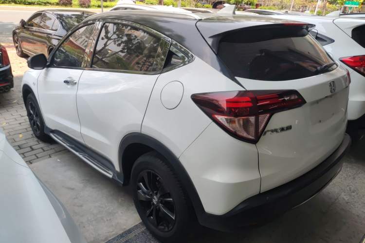 Used Honda Vezel 2018 1.5L CVT 2WD Technology Elite Model Rear Left 45 Deg