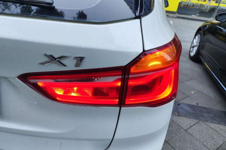 Used BMW X1 2018 sDrive20Li Leading Model