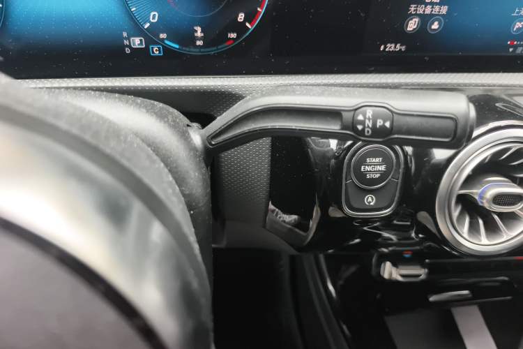 Used Mercedes-Benz A-Class 2020 Restyled A 200 L Sport Sedan Fashion Version Gear Lever