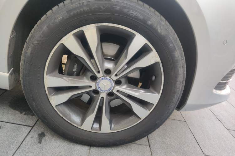 Used Mercedes-Benz V-Class 2016 V 260 L Prestige Extended Edition