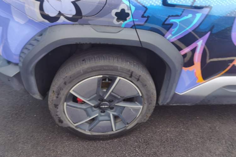 Used Formula Leopard Titanium 3 2025 501KM All-Wheel Drive Intelligent Driving Ultra Version