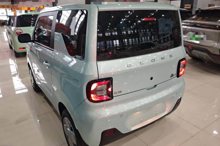 Used Geely Galaxy Panda 2023 Panda Mini 200km Endurance Bear
