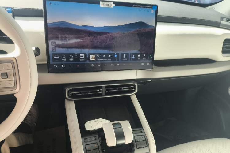 Used Formula Leopard Titanium 3 2025 501KM All-Wheel Drive Intelligent Driving Ultra Version
