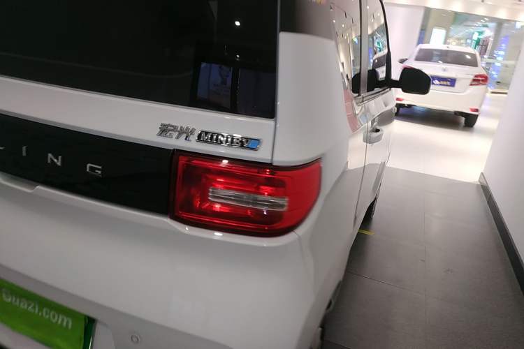 Used Wuling Hongguang MINIEV 2022 Zizai Version Lithium Iron Phosphate