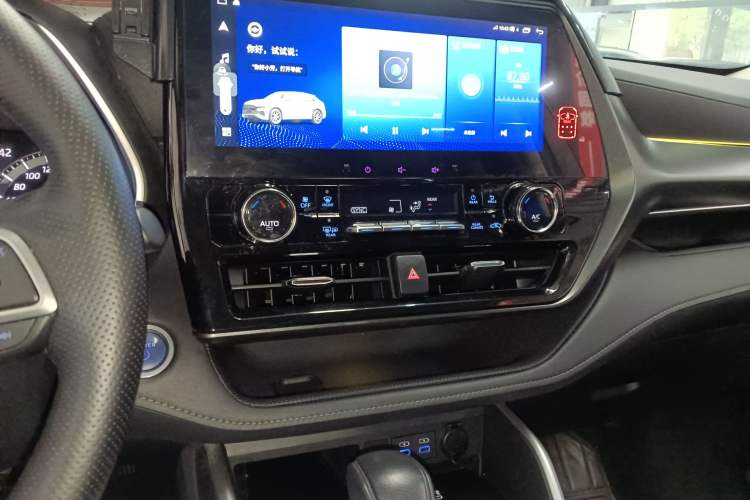 Used Toyota Highlander 2022 Dual-Engine 2.5L 4x4 Elite Edition 7-Seater