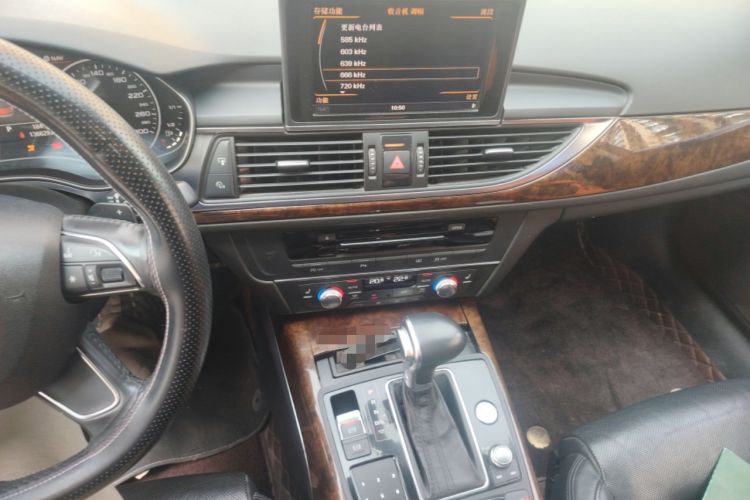 Used Audi A6L 2012 35 FSI Comfort Model Audio And AC Panel