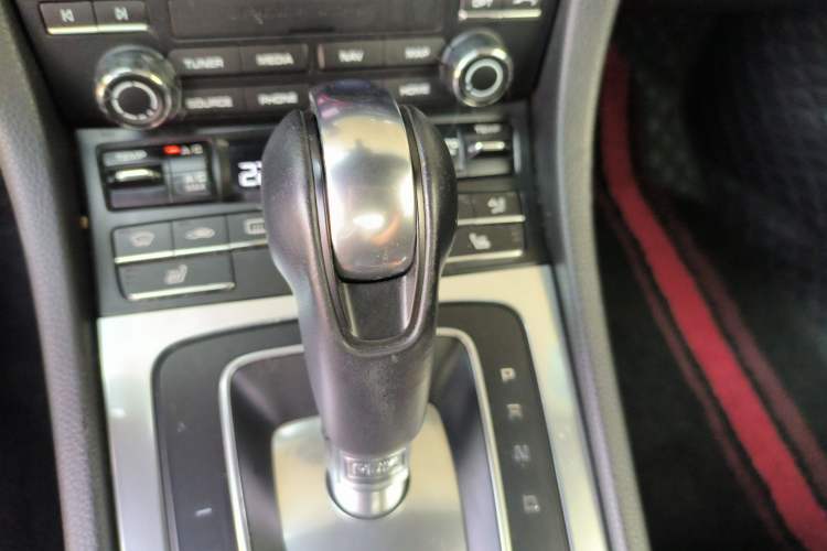 Used Porsche 718 2016 Cayman 2.0T