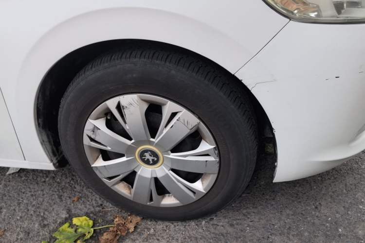 Used Peugeot 301 2016 1.6L Automatic Comfort Edition
