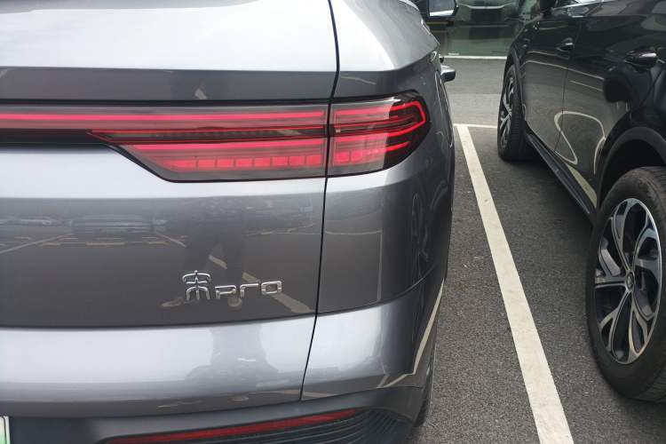 Used BYD Song Pro New Energy 2023 Champion Edition DM-i 71KM Navigation Model