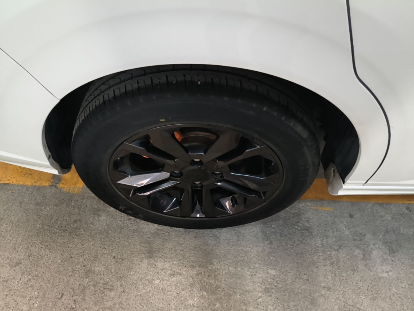 Dongfeng Aeolus Yixuan 2023 Mach Edition 1.5L Automatic Chasing Wind Version — снимка 11