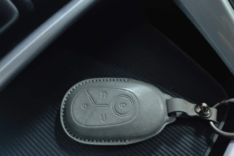 Used Geely Galaxy Geome 2025 UP 410km Exploration Edition Vehicle Key