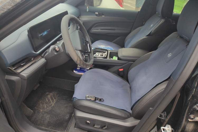 Used Ford Equator Sport 2023 EcoBoost 170 Premier Edition
