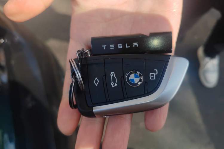 Used BMW i3 2023 eDrive 40 L Midnight Edition Vehicle Key