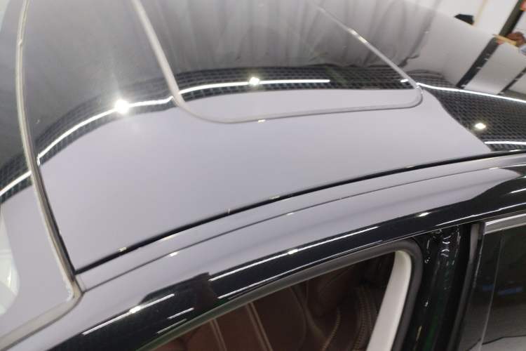 Used Hongqi H7 2017 1.8T Tech Model Roof