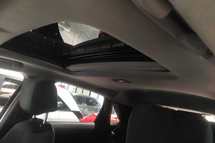 Used Honda LIFE 2023 1.5L CVT CRO-S Fun Edition
