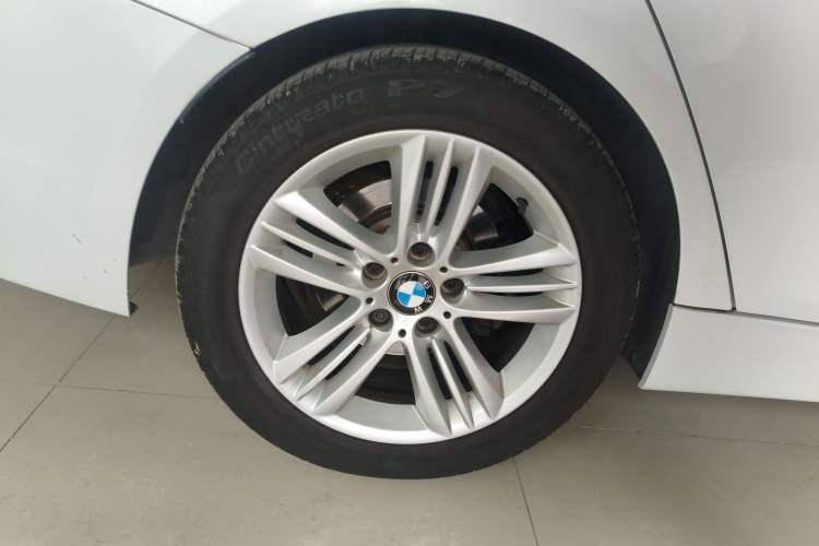 Used BMW 3 Series 2017 320Li Fashion Model
