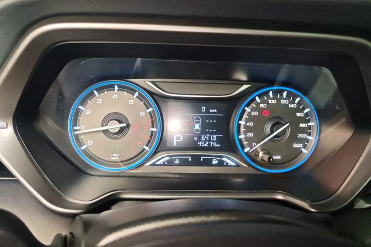 Used GAC Trumpchi GS4 2021 270T Automatic Elite Tech Edition Instrument Cluster