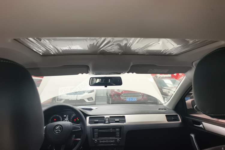 Used Skoda Rapid 2019 1.5L Automatic Comfort Edition China VI Standard
