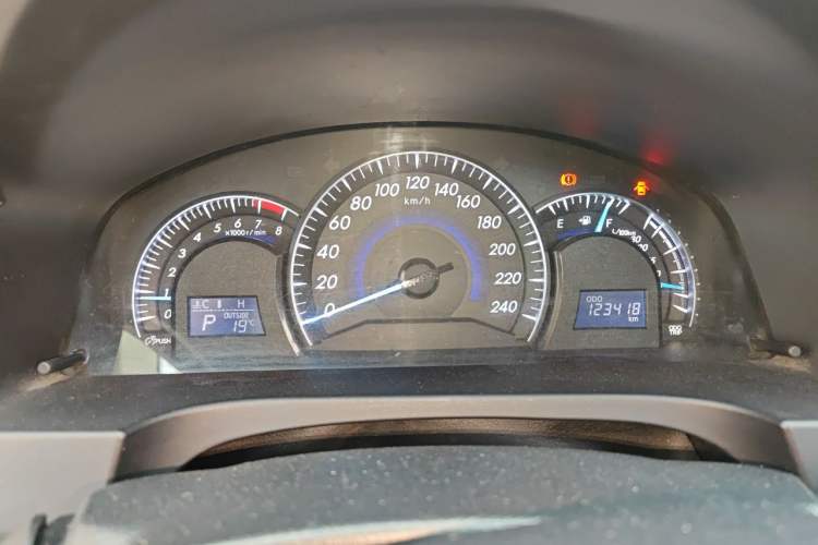 Used Toyota Camry 2015 2.0G Premier Edition