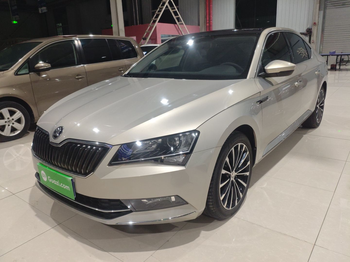 Parte inferior delantera