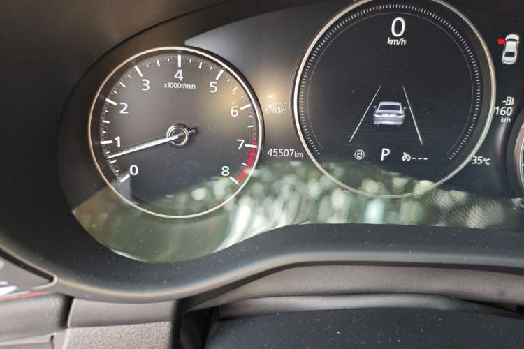 Used Mazda 3 Axela 2021 2.0L Automatic Zhiyao Edition Odometer Close Up