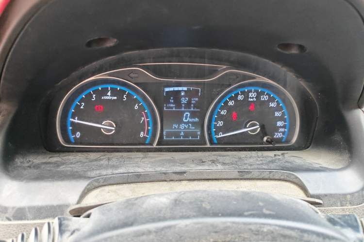Used Baojun 630 2014 1.5L manual Comfort trim level Odometer Close Up