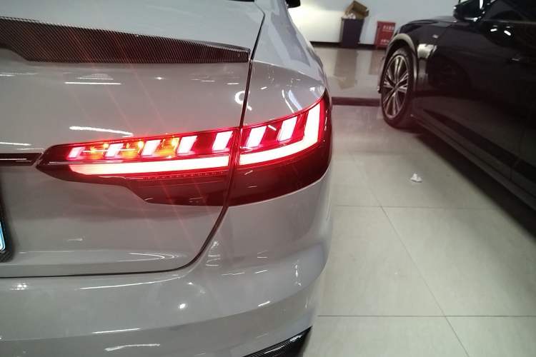 Used Audi A4L 2023 40 TFSI Luxury Dynamic Model