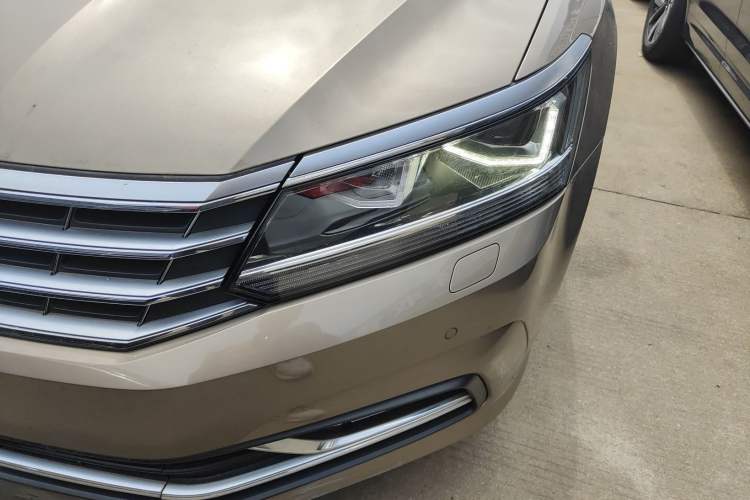 Used Volkswagen Passat 2016 330TSI DSG Prestige Edition
