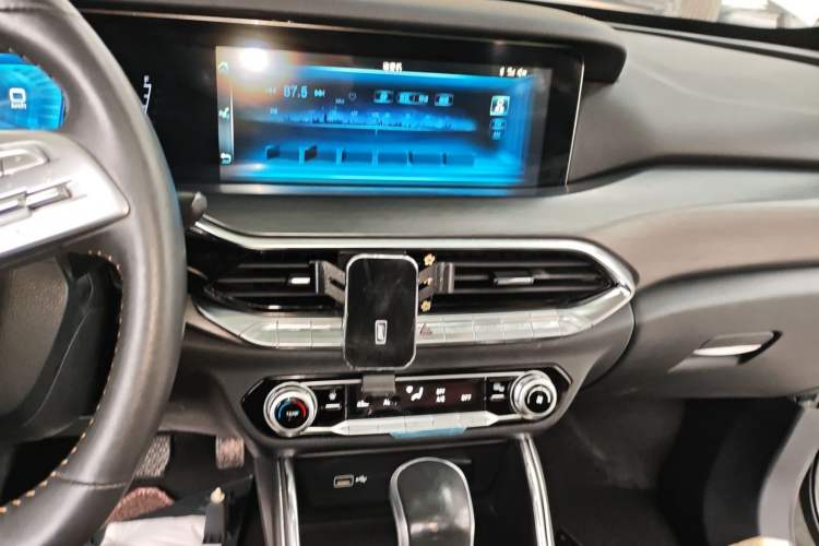 Used Bestune T77 2019 230 TID Automatic Luxury Version National V