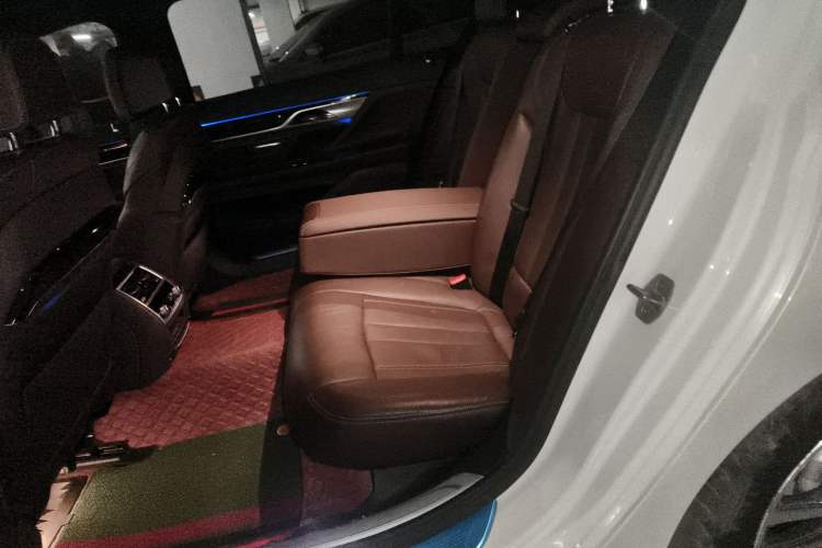 Used BMW 7 Series 2018 730Li Leading Model M Sport Package