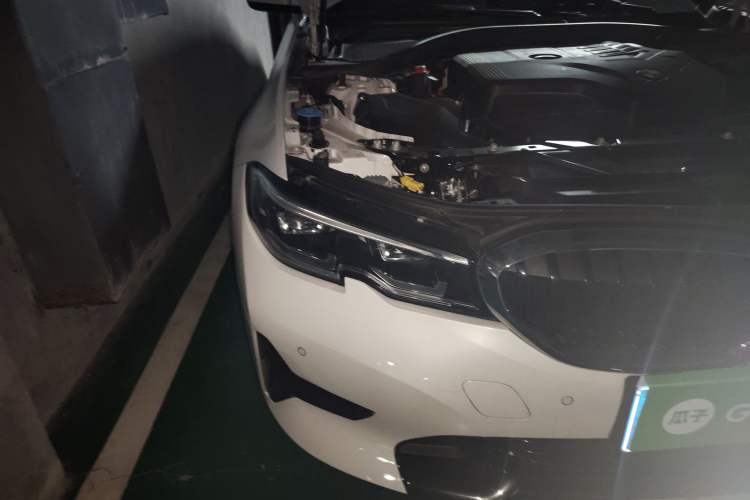 Used BMW 3 Series 2021 320i Sport Package
