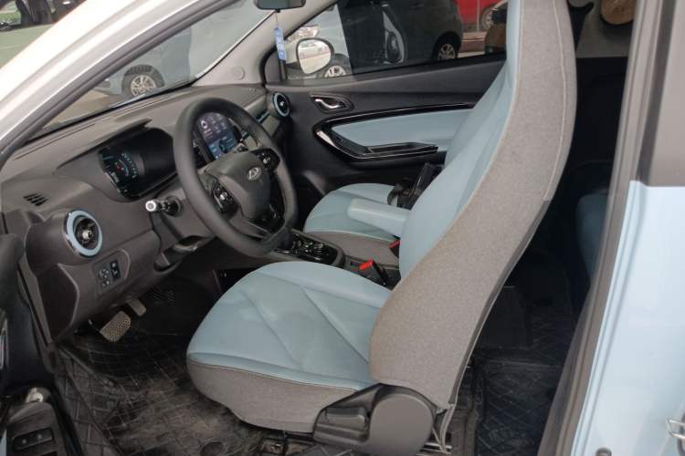 Used Chery QQ Little Ant 2023 251km True Love Edition Lithium Iron Phosphate Left Front Seat