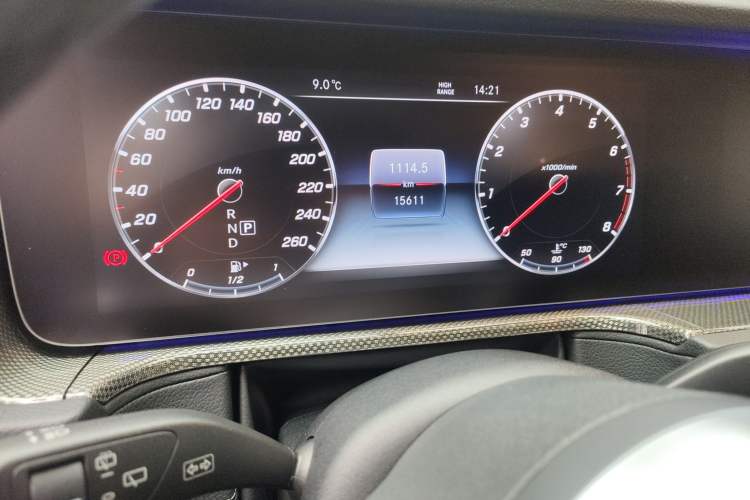 Used Mercedes-Benz G-Class 2019 Facelifted G 500 Odometer Close Up