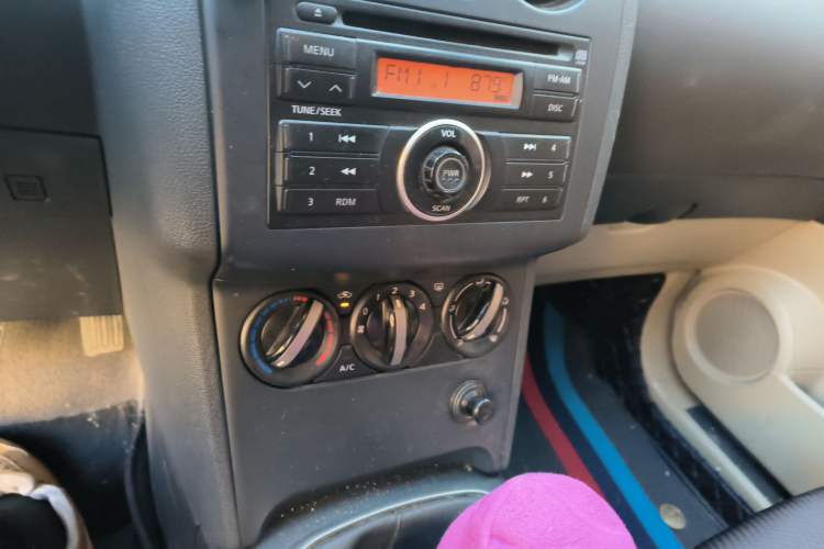 Used Nissan Qashqai 2012 1.6XE Wind 5MT 2WD
