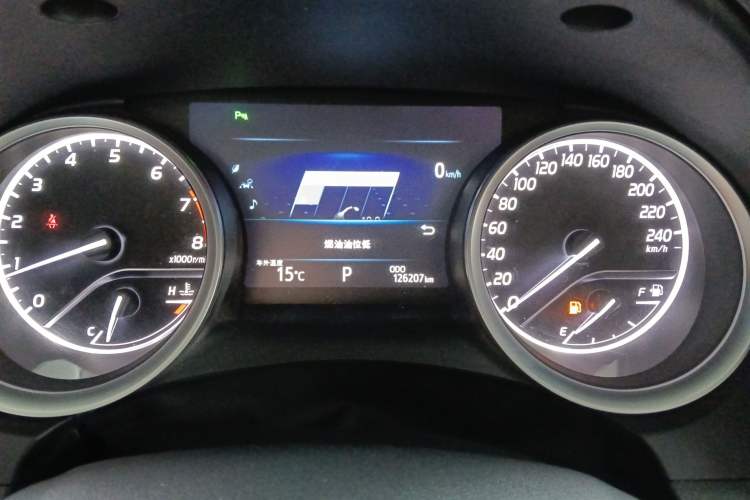 Used Toyota Camry 2018 2.5G Luxury Edition
