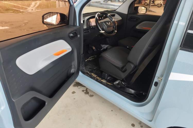 Used Wuling Hongguang MINIEV 2020 Freedom Version Lithium Iron Phosphate