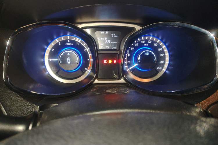 Used JAC Refine S5 2013 2.0T Manual Luxury Edition
