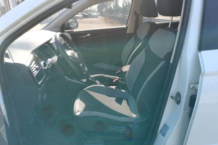 Used Jetta VS5 2021 280TSI Automatic Trend Edition
