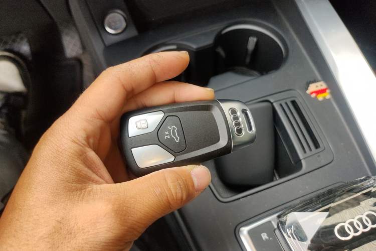 Used Audi A4L 2024 40 TFSI Fashion Dynamic Model
