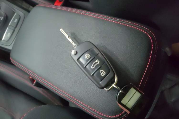 Used Audi Q2L 2022 35 TFSI Progressive Dynamic Edition