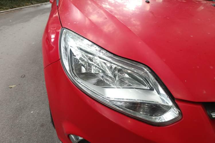 Used Ford Focus 2012 Hatchback 1.6L Automatic Fashion Edition
