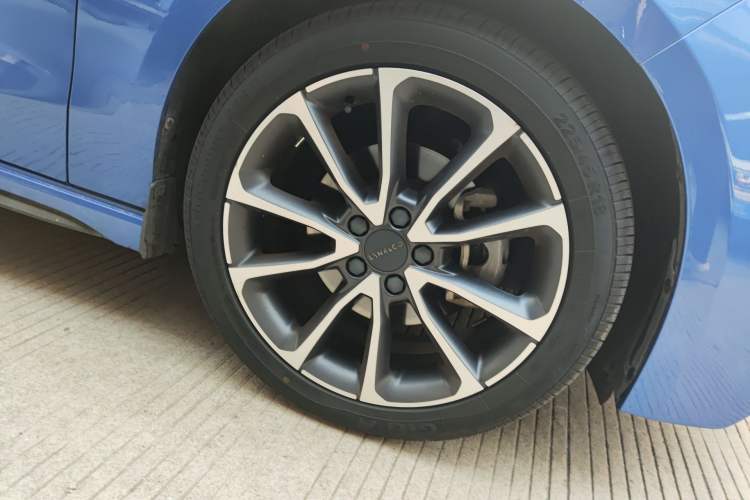 Used Lynk & Co 03 2019 1.5TD DCT Sport Edition China VI Standard Right Front Wheel Hub