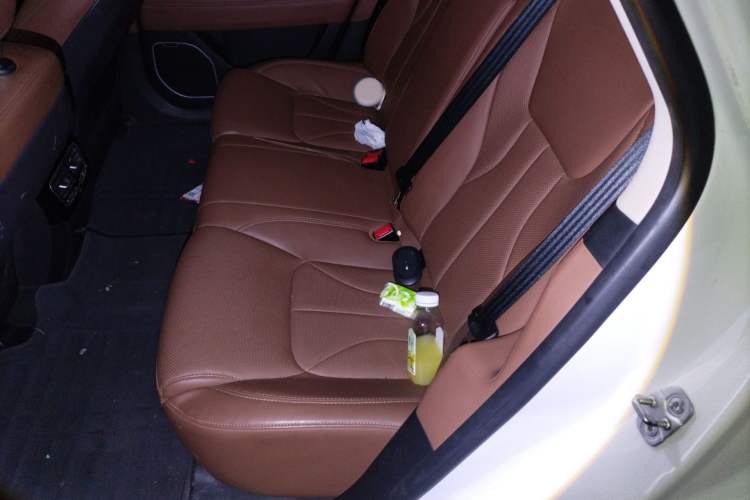 Used Geely Auto Emgrand GT 2017 2.4L Zunya Model Left Rear Seat