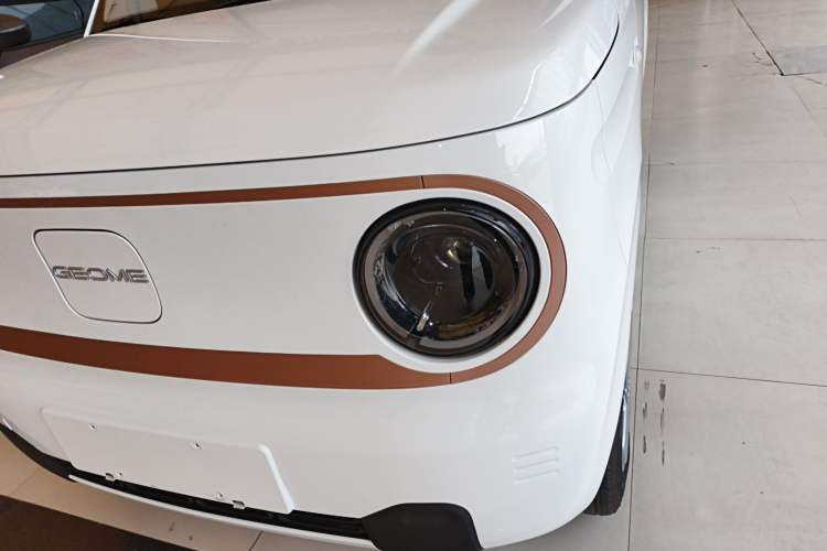 Used Geely Galaxy Panda 2024 Panda Mini 200km Endurance Bear