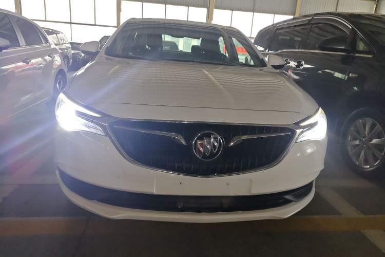 Used Buick GT 2018 18T Automatic Elite Model