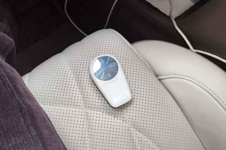 Used EXEED Stellar C-DM 2024 1.5T Extended-Range Pro
